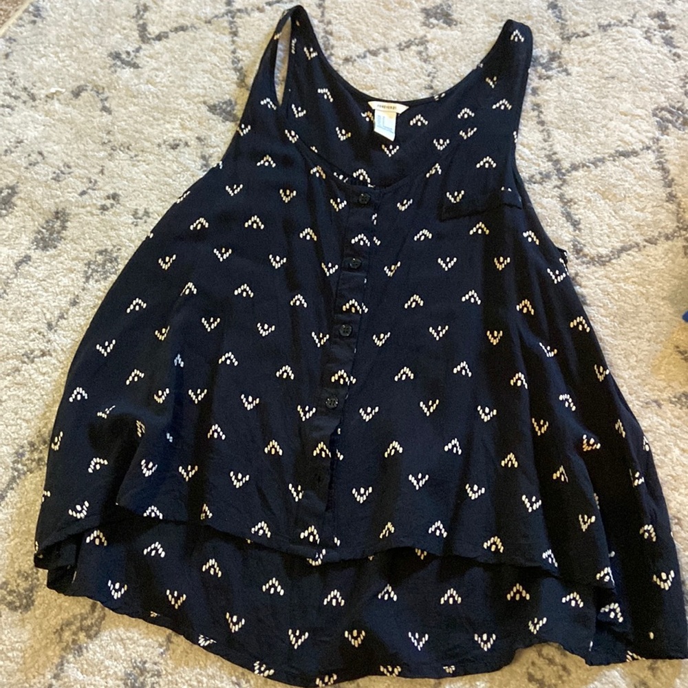 Forever 21 buttoned tank top